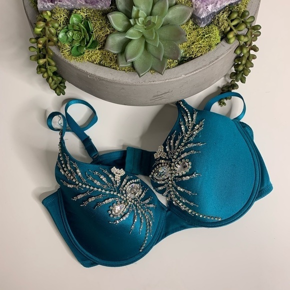 Marciano Crystal encrusted turquoise runway bra 32D glamour glitz show - Picture 3 of 8